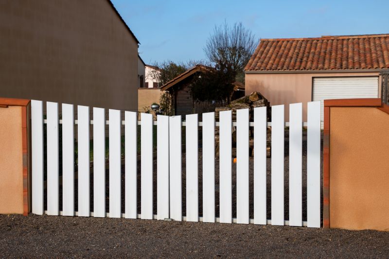composite fencing